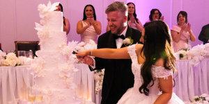 Winter Wedding Cake Trends_ Flavours, Finishes, and Styling Ideas